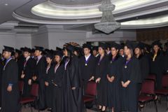 Estudiantes Graduados