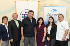 UTP firma convenio con ALCENIT Corporation. 