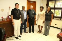 UTP Colón reunido con representante de la Iglesia Católica en Colón.