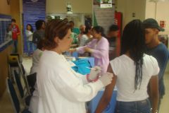 Enfermeras de la Policlínica de Betania administraron 292 vacunas.