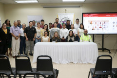 Foto grupal de la actividad.