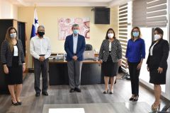Autoridades y directivos de la UTP junto al Viceministro del MIVIOT.