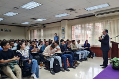 Decano de la FIC, Dr. Ramiro Vargas.