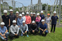foto grupal de estudiantes.
