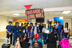 Recorrido por las instalaciones de la UTP