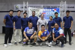 La Subdirección de Vida Universitaria del Centro Regional de Veraguas participó del Primer Torneo Interclubes de Bádminton, realizado en Atalaya del 13 al 14 de junio.