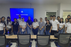 Estudiantes de la Facultad de Ingeniería Industrial del Centro Regional de Veraguas realizaron una gira académica a las instalaciones de la Compañía Azucarera La Estrella, S.A. (Grupo Calesa), el 27 de junio.