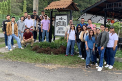 Estudiantes de los Centro Regionales de Veraguas y Chiriquí realizaron una gira académica a Berlina Estate Coffee, en Boquete el 20 de mayo.