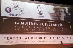 Estudiantes de la UTP realizan Conferencia Mujeres en la Ingeniería. 