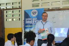 Estudiantes del Colegio Bilingüe de Changuinola.