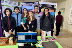 Estudiantes participantes en la presentación de Proyectos de Investigación 
