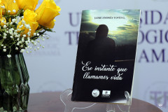 Editorial de la UTP presenta libro Ese instante que llamamos vida