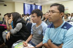 Al seminario asistieron estudiantes, docentes y público en general.