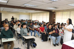 Estudiantes de la FIM.