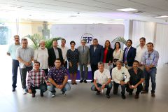 Rector de la UTP junto a ingenieros del Estado de Jalisco 