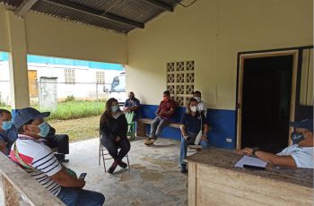 Investigadores de CINEMI y CEPIA mantuvieron reunión en la Cooperativa Solarys R.L., durante gira en la Provincia de Bocas Del Toro.