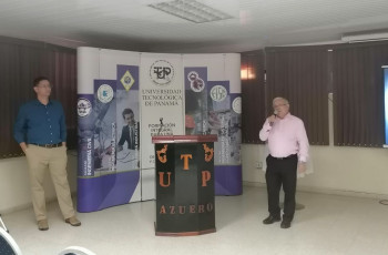 Palabras de Bienvenida por el Licdo. Ismael Batista Rodríguez Director Del Centro Regional De Azuero