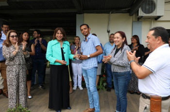 La UTP Chiriquí recibe dos nuevos vehículos para fortalecer su flota
