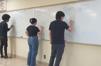 premio en el 2.o Concurso de Solución de Integrales