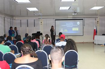Presentación del Proyecto de Movilidad Internacional Estudiantil en el Centro Regional de Azuero.