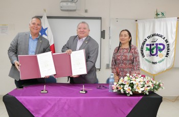 Firma de un Convenio.