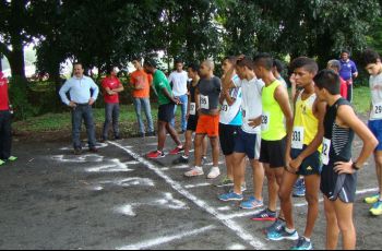 Las pruebas de atletismo abrieron las actividades del 13 de agosto, en la UTP.
