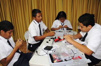 Los estudiantes del Colegio Secundario de Almirante participaron del Seminario.