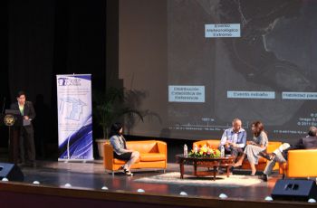 Panel sobre Riesgos Ambientales.