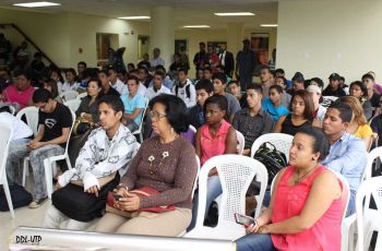  Estudiantes participan de presentación del Proyecto  “Fábrica de Testing”. 