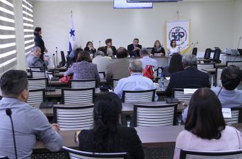 Se celebra Acto de apertura de sobres de proyectos de construcción