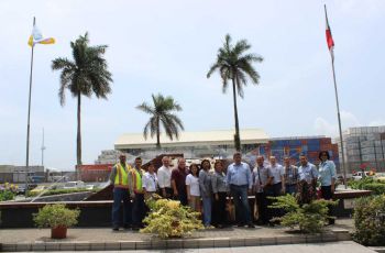 Autoridades de la UTP visitan Manzanillo International Terminal 