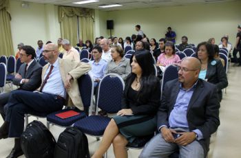 Se utilizó una técnica un poco novedosa que es la de cuentos infantiles.