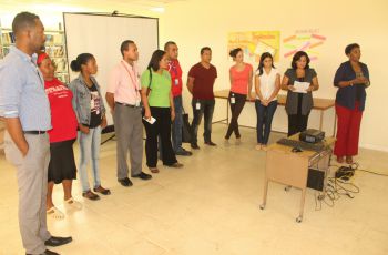 Charla conversatorio sobre VIH sida en UTP Colón.