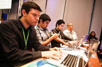 Asistentes en el WebConfLatino 2012 que se realizó en Panamá. Fotos Roberto Brev