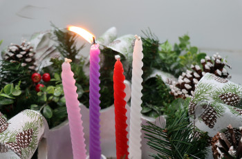Tradición Navideña Con la tradicional Corona de Adviento la UTP recuerda el nacimiento del niño Jesús