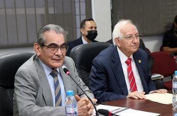 Rector de la UTP, presenta presupuesto 2023.