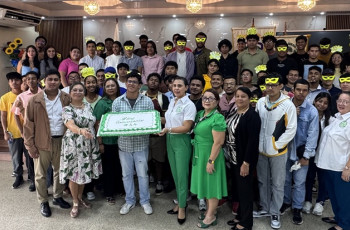 Estudiantes y autoridades festeja 44 aniversario de la FISC.