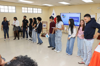 Foto grupal de la actividad.