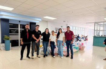 Foto grupal de la actividad.