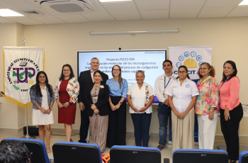Foto grupal de la actividad.