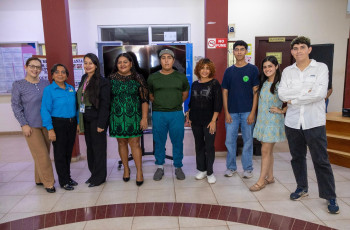 En el concurso participaron cinco grupos de estudiantes, quienes elaboraron y presentaron videos en los que compartieron su visión sobre la importancia de los valores familiares y su influencia en la construcción de una sociedad más solidaria y respetuosa. En el concurso participaron cinco grupos de estudiantes, quienes elaboraron y presentaron videos en los que compartieron su visión sobre la importancia de los valores familiares y su influencia en la construcción de una sociedad más solidaria y respetuosa.