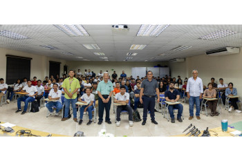La actividad se realizó en la Sala de Conferencias I. La actividad se realizó en la Sala de Conferencias I.