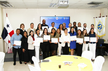 Foto grupal de la actividad.