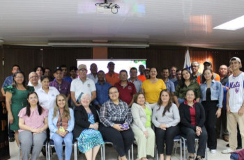 Talleres intergeneracionales en cuatro regiones del país