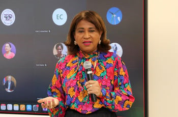 Dra. Ángela Laguna, Rectora Encargada de la UTP.