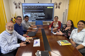 Autoridades se reunen con Docentes de España 