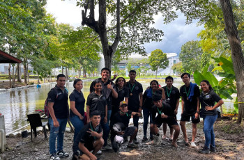 Estudiantes de IVº año de la Licenciatura en Edificaciones de la Facultad de Ingeniería Civil (FIC) del Centro Regional de Coclé 