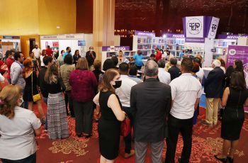 La UTP inauguró los estands de la Editorial Universitaria y del Centro de Distribución y Librerías.