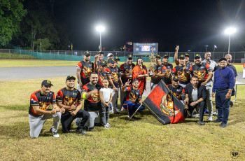 Los Ungidos, equipo campeón.