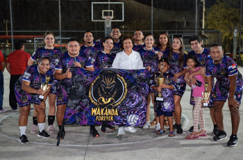 Equipo de Wakanda campeón.
